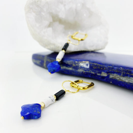 Brinco SKRZ - Paros - Lápis Lazuli, Howlite e Ónix